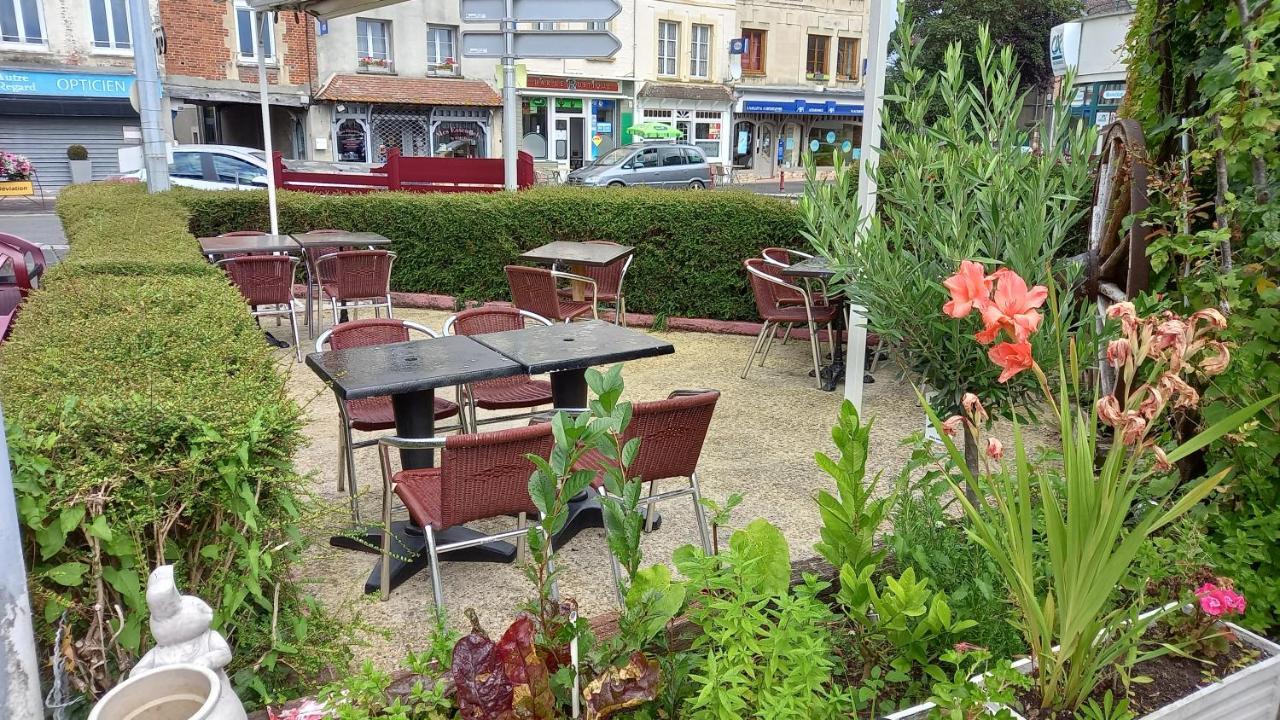 Dozulé Hotellerie Normande מראה חיצוני תמונה