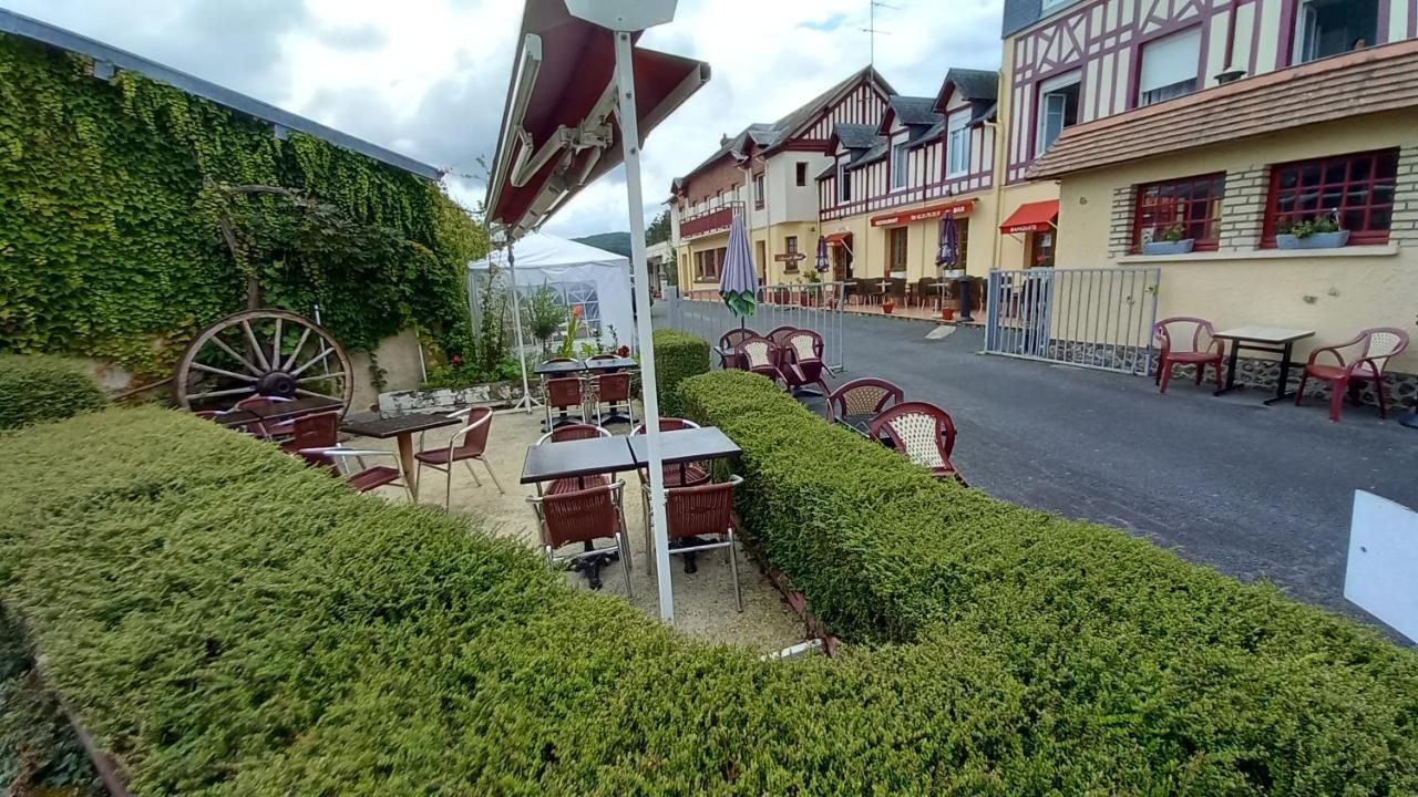 Dozulé Hotellerie Normande מראה חיצוני תמונה