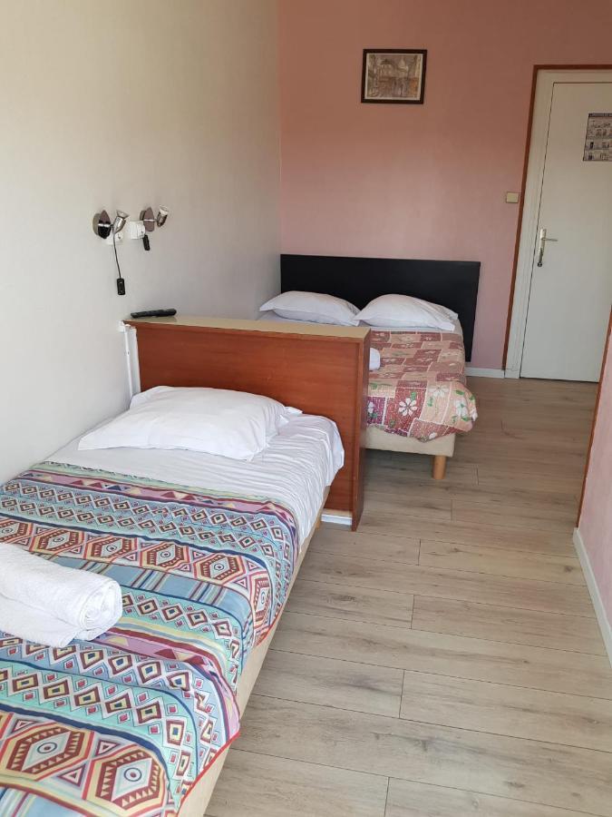Dozulé Hotellerie Normande מראה חיצוני תמונה