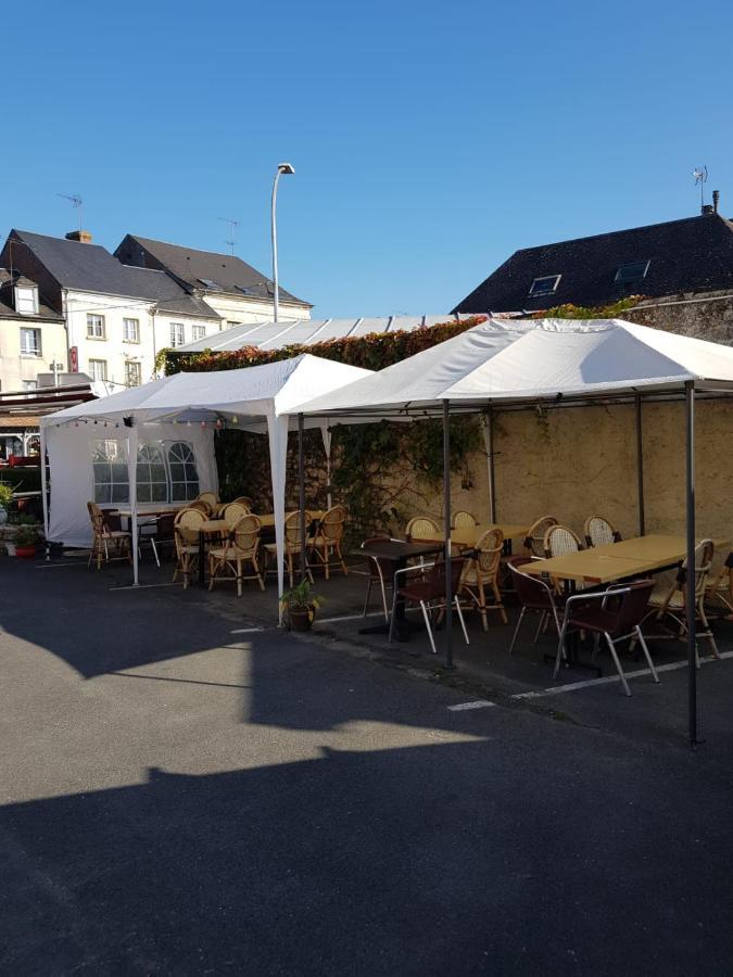 Dozulé Hotellerie Normande מראה חיצוני תמונה