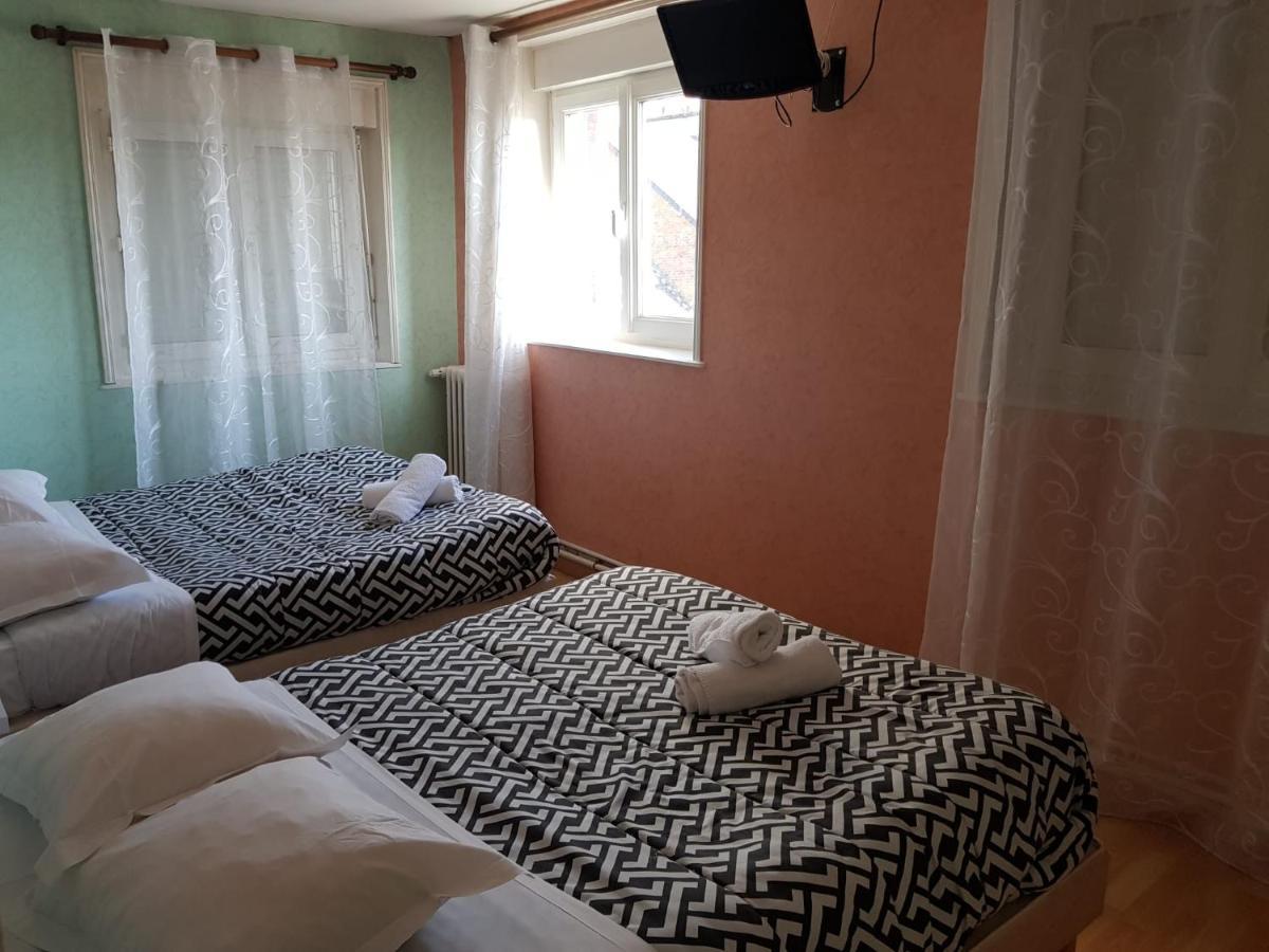 Dozulé Hotellerie Normande מראה חיצוני תמונה