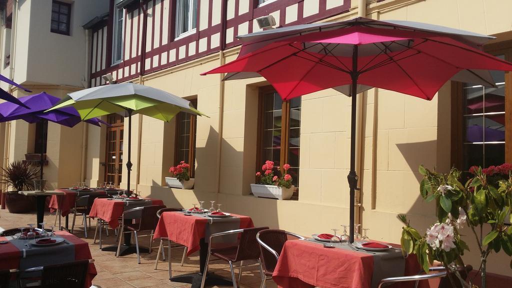 Dozulé Hotellerie Normande מראה חיצוני תמונה